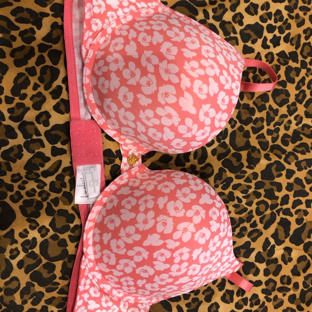 Jessica Simpson coral flowered bra. Size 38C.